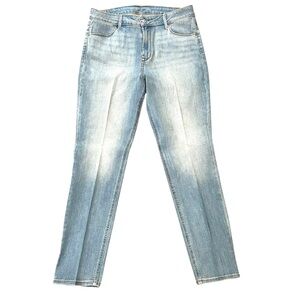 Old Navy Women's 14 High Rise Straight Jeans Light Wash 32x28 Creased Trouser